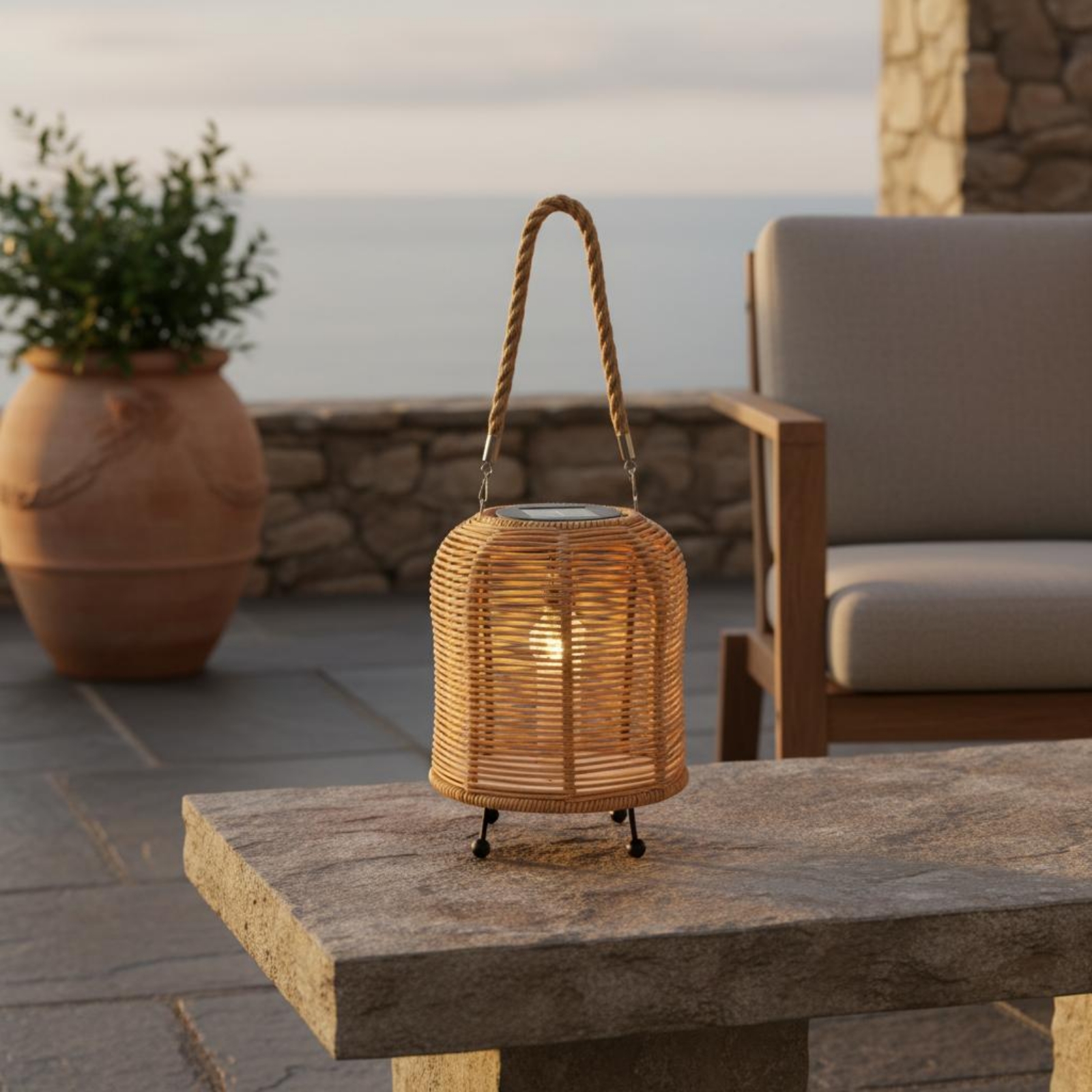 Handwoven Solar Lantern Braide - Outdoor Power For Camping reseña y precio