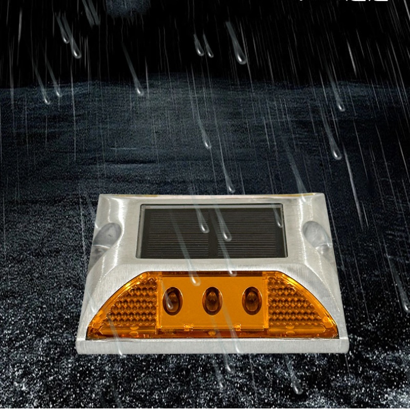 LED Solar Power Ground Marker  - Outdoor Power Post reseña y precio